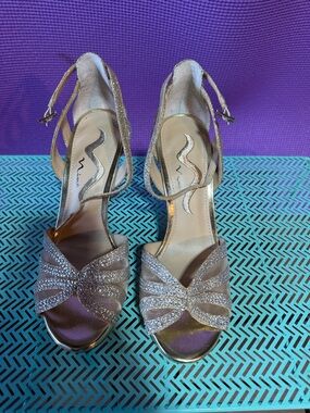 Nina Gold Glitter Open-Toe Heels